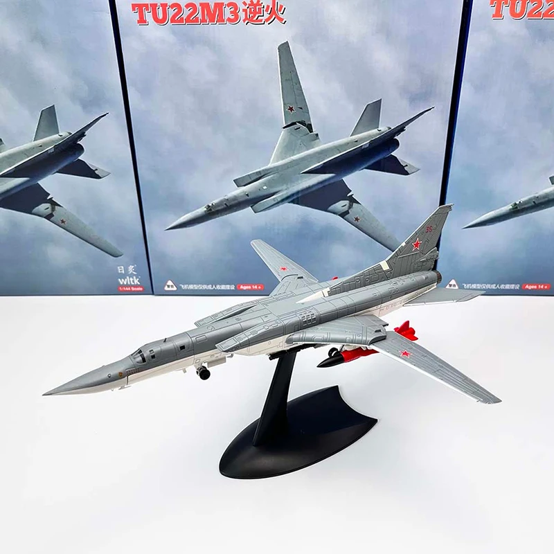 

1:144 Scale Alloy Russian TU-22 Tu22M3 Variable Swept Wing Bomber Diecast Metal Aircraft Replica Model For Toy Gifts Collection