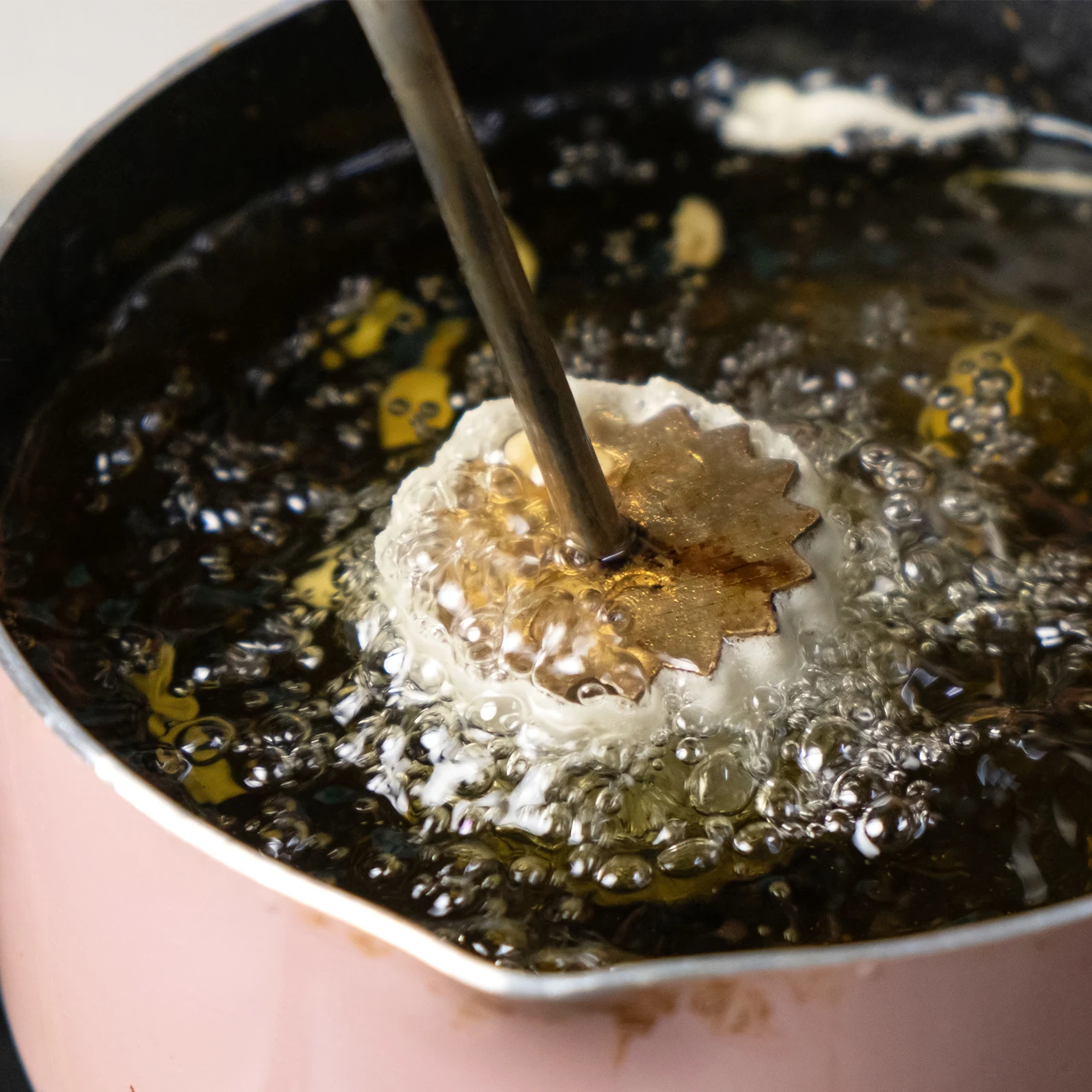 

1 шт., креативная Малайзийская форма для выпечки яичного пирога, золотая чашка, кондитерский инструмент, антипригарная, легко чистящаяся, кухонные принадлежности для вечеринок своими руками