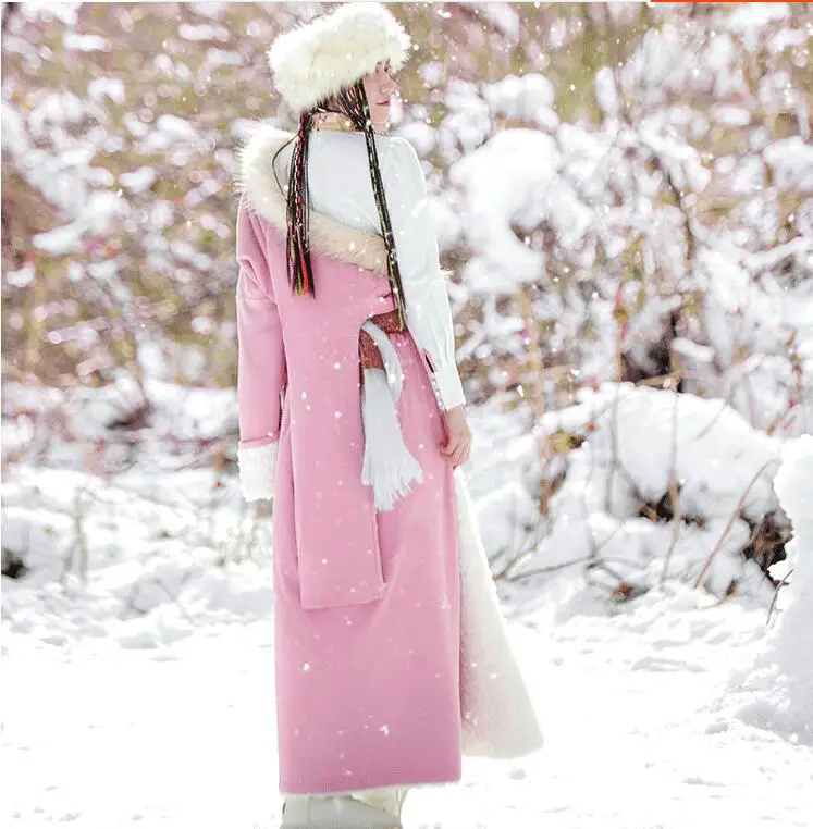 Chinese Tibetan Dress and Gown in Winter Women's Ethnic Clothing