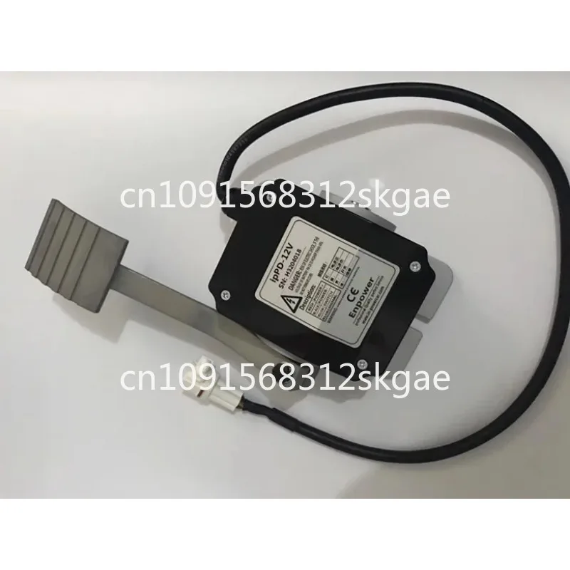 Electric vehicle 12V pedal accelerator INBOR with five-ring loose ipPD-12V four-wire accelerator pedal imported chip.