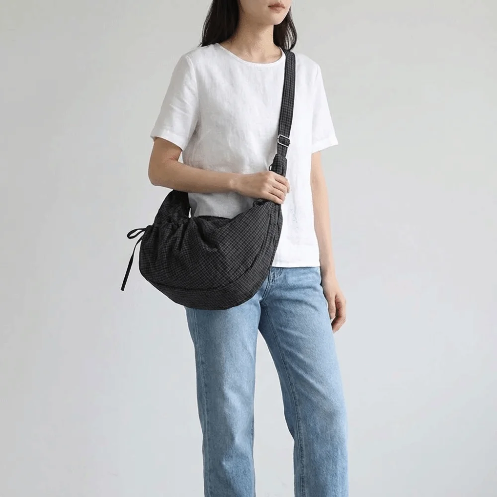 Korean Style Plaid Nylon Crossbody Bag Ballet Style Prined Pleated Shoulder Bag Lightweight Large Capacity Canvas Dumpling Bag