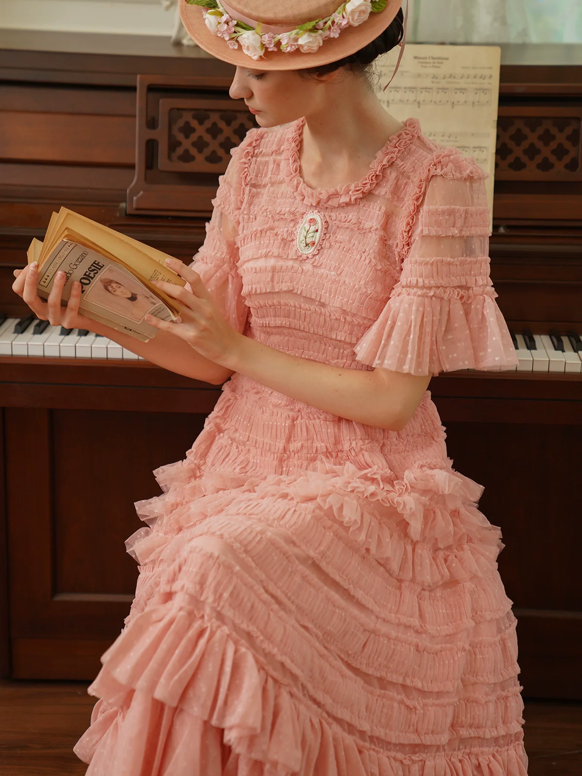 

Весенне-летняя женская овальная юбка с цветочной вышивкой ручной работы в стиле ретро, очень большая юбка с расклешенными рукавами-колокольчиками, платье-торт