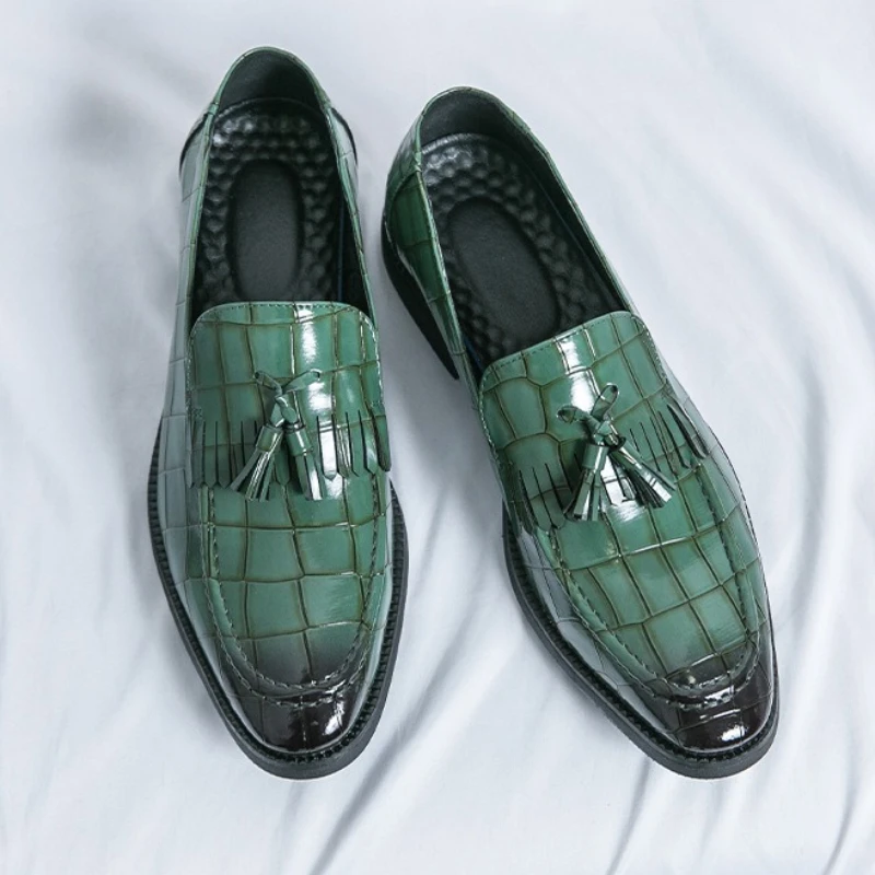 New Loafers for Men Tassels Red Sole Round Toe Slip-On Spring Autumn Men Dress Shoes Wedding  Size 38-48