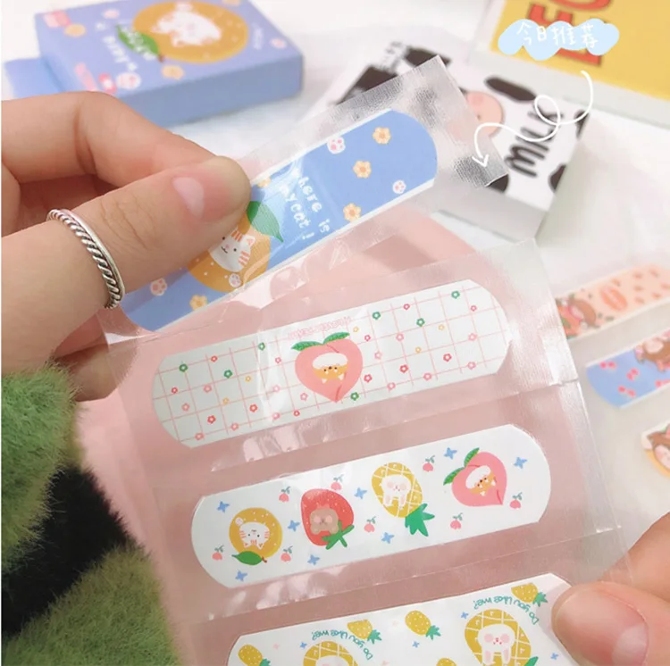 20pcs Baby Cute Cartoon Patterned Curved Patch Wound Strips Dressing Adhesive Plaster Bandages Band Aid for Children Banditas