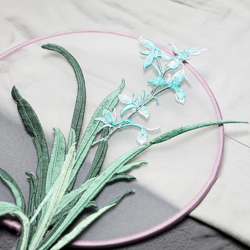 سيمبيديوم ملصق مطرز للملابس والحقائب ، اكسسوارات الديكور ديي ، زين ، الحديد على التصحيح ، 1 قطعة