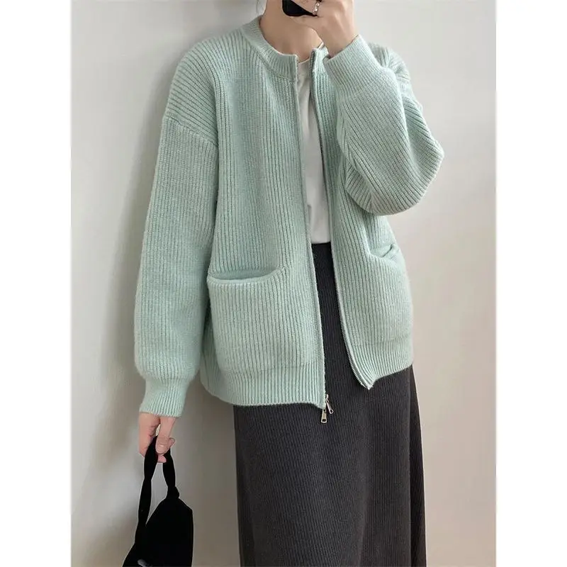 Korean Simplicity Solid Color Zipper Sweaters Cardigan 2023 Autumn Winter All-match Casual Pockets Knitted Coat Women's Clothing