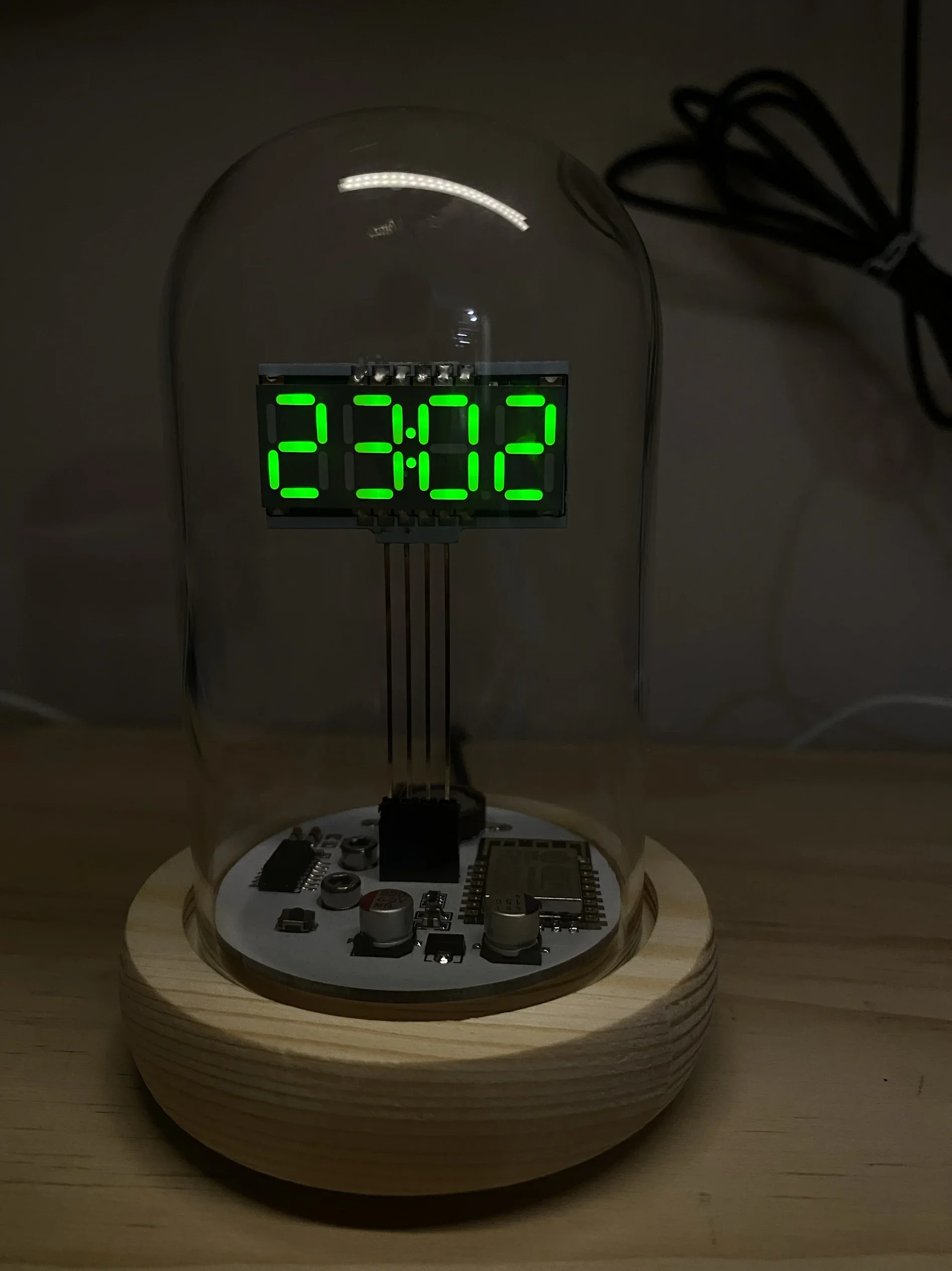 Creative retro desktop clock