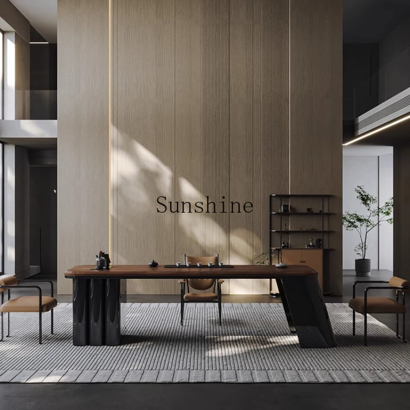 Leichter, luxuriöser, moderner High-End-Villa-Teetisch und Stuhl aus massivem Holz, Kombination aus Bräunungs-Teetisch aus Walnussholz für den Haushalt