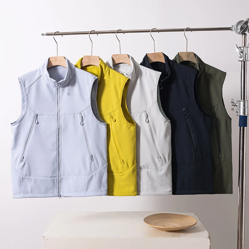 High-Quality Fashionable Versatile Outdoor Travel Casual Vest Autumn Winter Composite Fleece Vest Stylish And Attractive