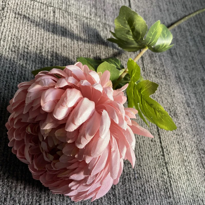 Einzelner Zweig Große Chrysantheme Künstliche Gänseblümchen Seidenblumen Heimdekoration Ornamente Wohnzimmerdekoration Hochzeitsblumenarrangement – Detail 15