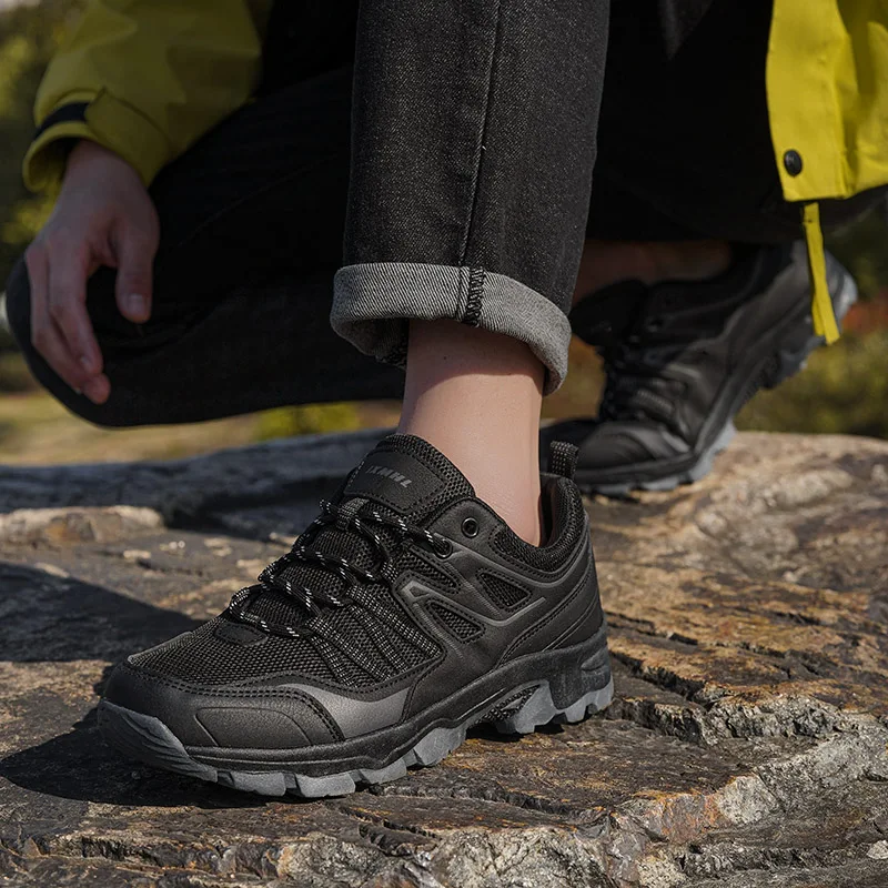 

Men's Outdoor Hiking Shoes Lightweight Breathable Men Trekking Shoes Non-slip Durable Sole Suitable for Mountaineering Camping