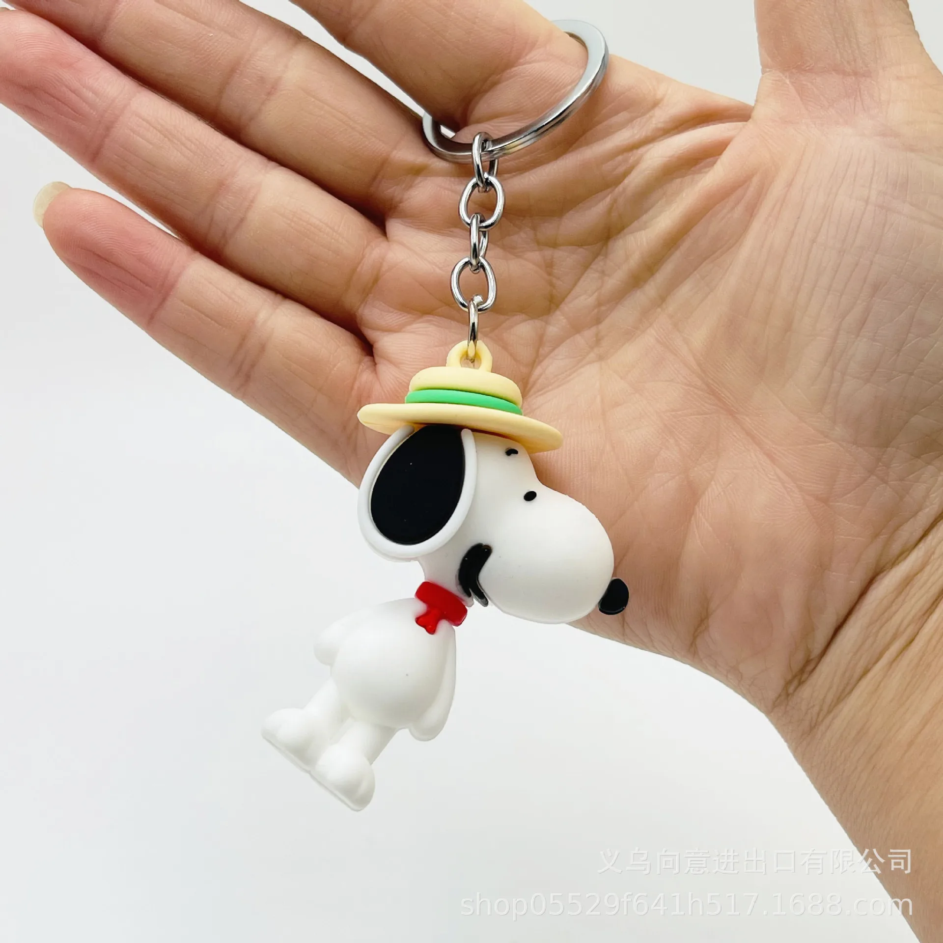 Anime Keychain Cartoon Snoopy Keychain Free Shipping Creative Gift Charlie Action Figure Car Keychain Diy Jewelry