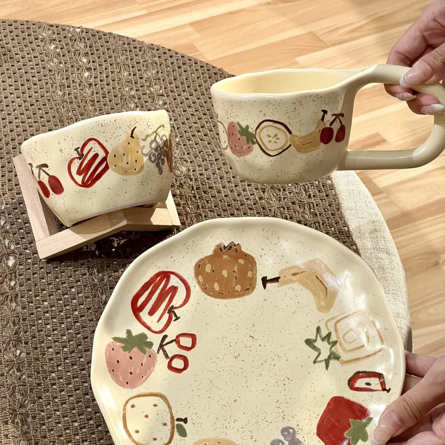 Doodle Fruit Hand Painted Ceramic Plate Splash Ink Breakfast Dessert Single Serving Plate Set High Value