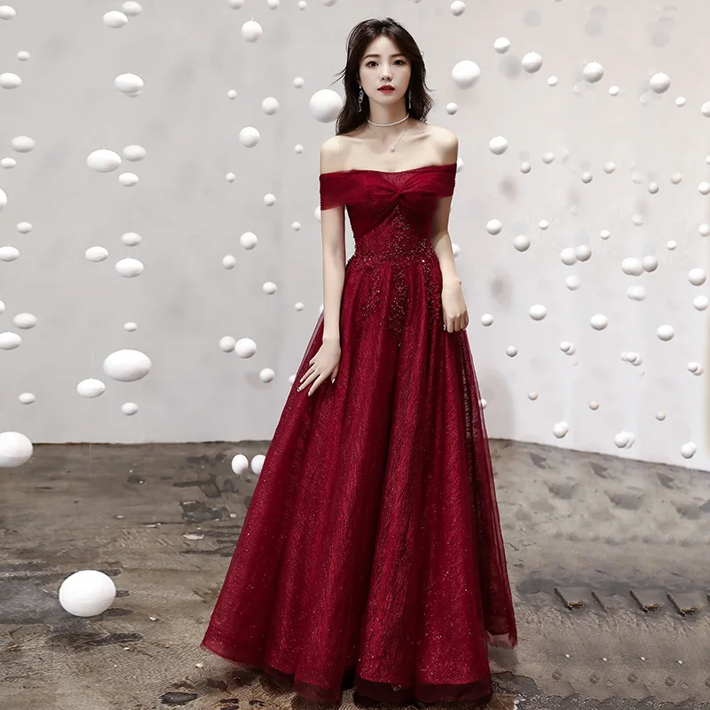 

Burgundy Slash Neck Long Banquet Evening Dresses Sexy Sleeveless Backless A-Line Prom Gowns Elegant Appliques Party Gowns