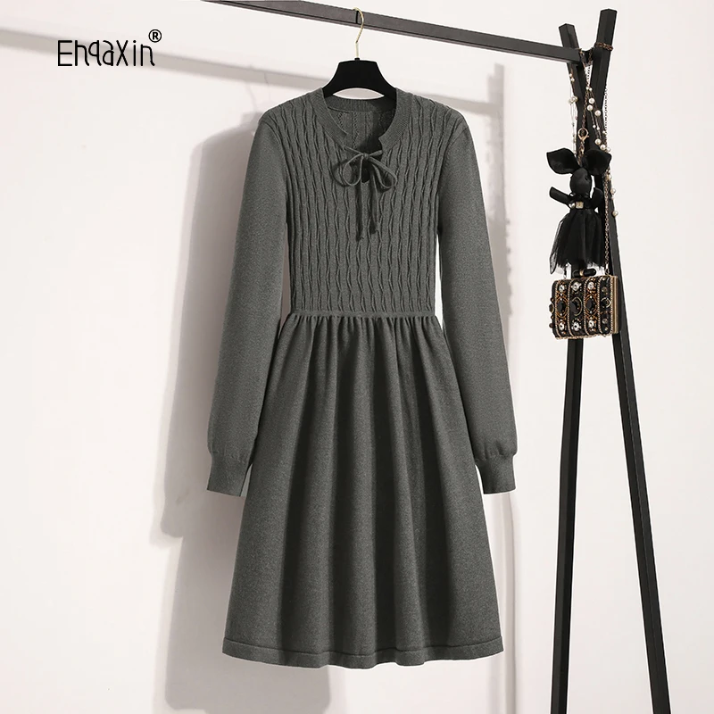 

EHQAXIN 2024 Fashion Women's Knitted Dress Autumn Winter New French Knitted Sweet Pleated Sweater Dresses For Ladies S-3XL