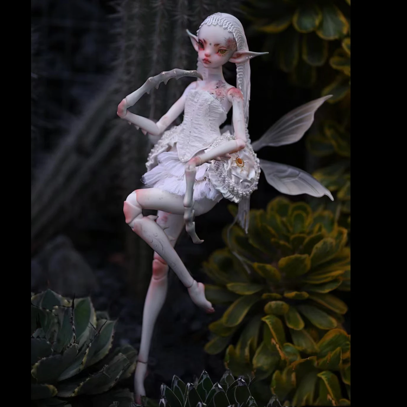 1/4 BJD Doll Head With Body No Makeup Resin 1/4 BJD Doll Ball Jointed Dolls Mantis Princess Girl Toys