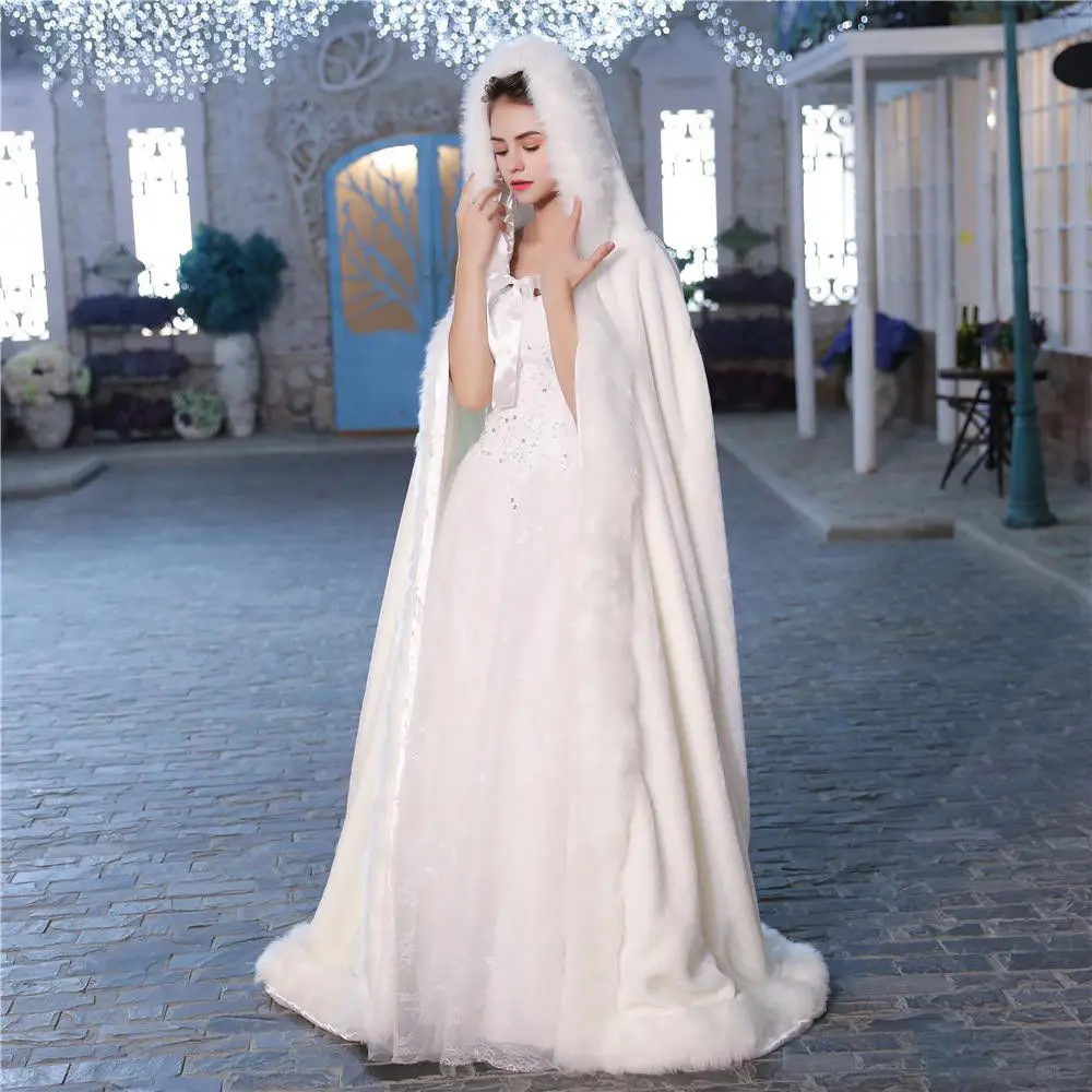 Ivory wedding cape winter women\'s long bridal cloak entirely made of fake fur and fake fur tirm