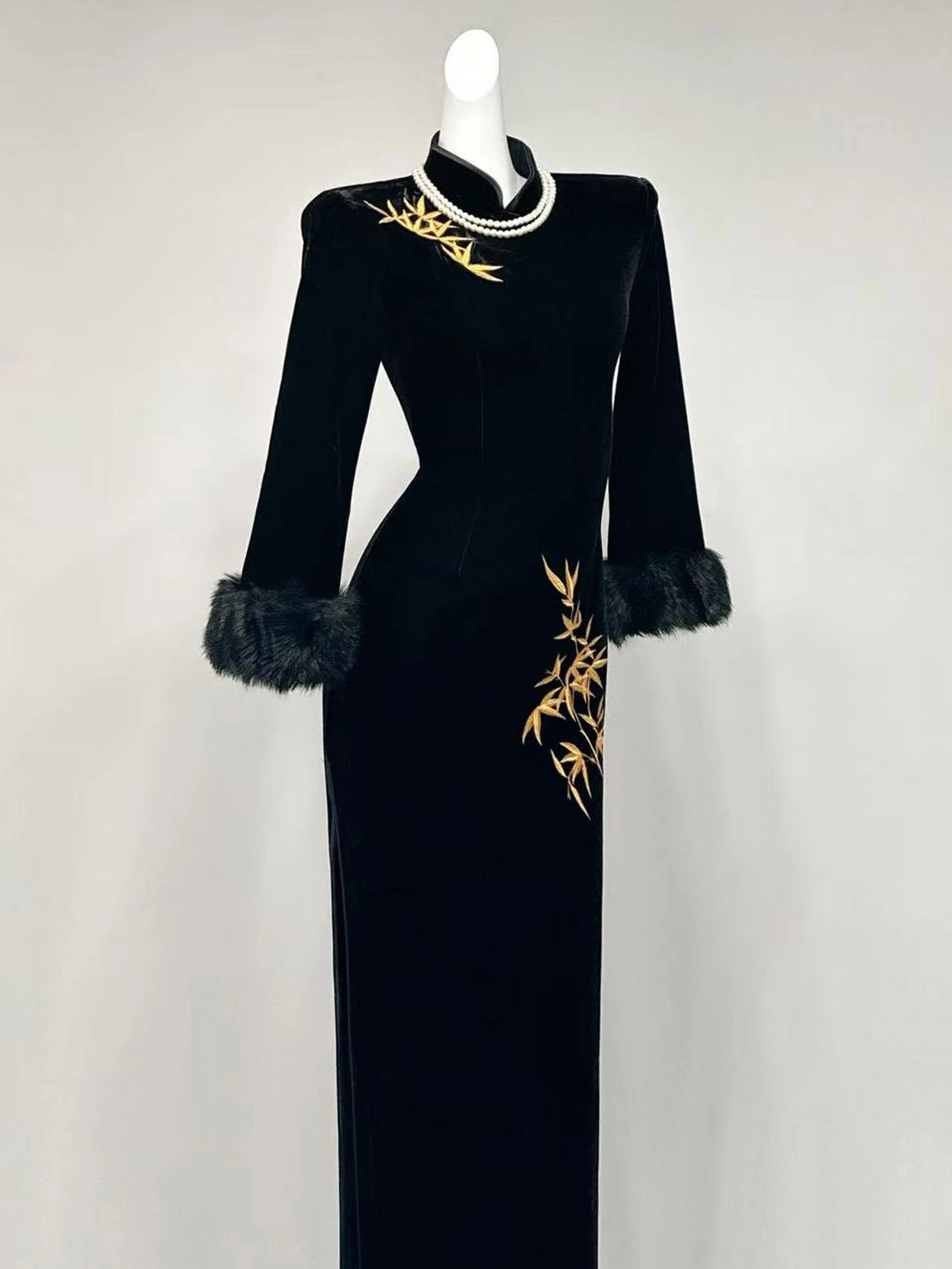 

Утепленное зимнее платье-ципао из черного бархата, новое, в китайском стиле, с длинными рукавами, теплое, в ретро-стиле, однотонное, для повседневной носки