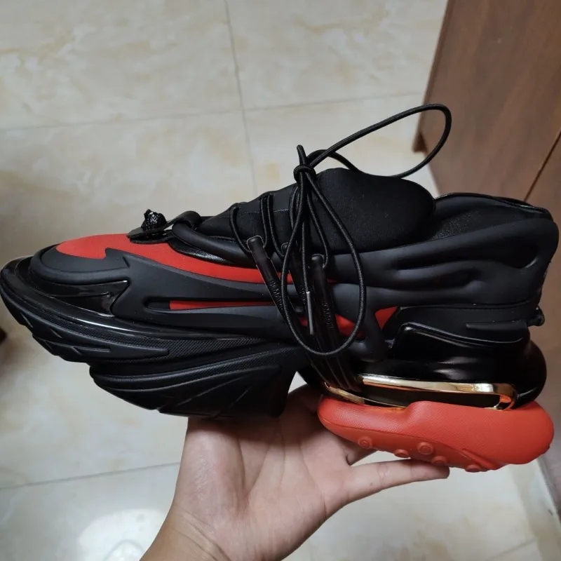 Super Cool Running Shoes Men Anti-Slip Walking Sneakers For Men Unisex Sports and Leisure Thick Bottom Outdoor Sports Shoe Mans