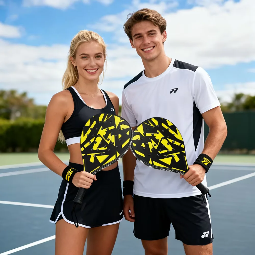 

2026 Новейшая теннисная ракетка | Ракетка для падель, изготовлена из сверхлегкого материала из углеродного волокна, с высокой эластичностью и хорошим качеством.