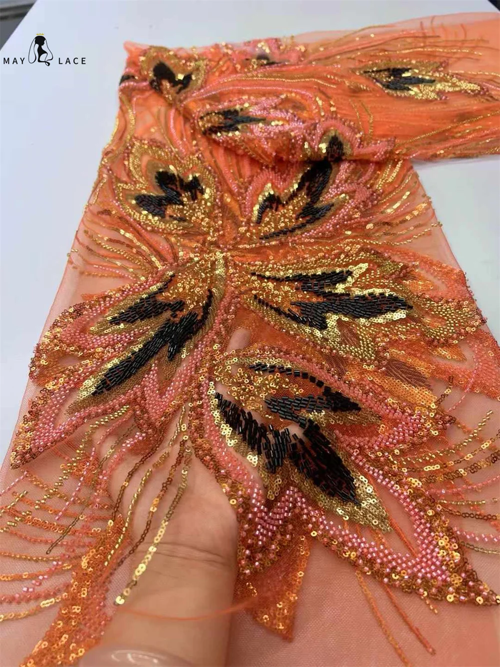 2025 Latest Hot Sale New High-End Luxury French Embroidery Heavy Lace Fabric African Nigerian With Sequins Fabric For Wedding