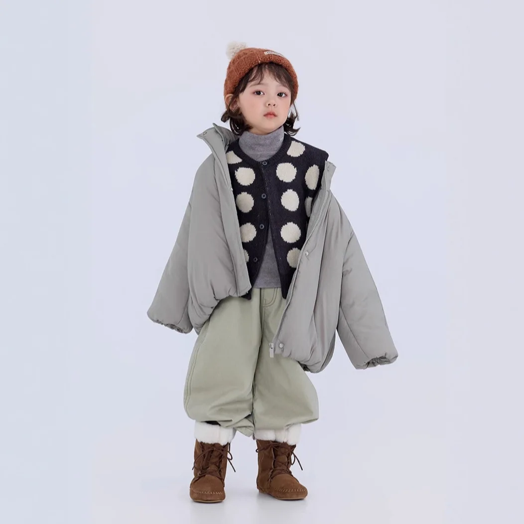 

Парки для маленьких девочек, новая детская серая куртка с воротником-стойкой для девочек, однотонная утепленная теплая зимняя верхняя одежда для маленьких девочек, куртка