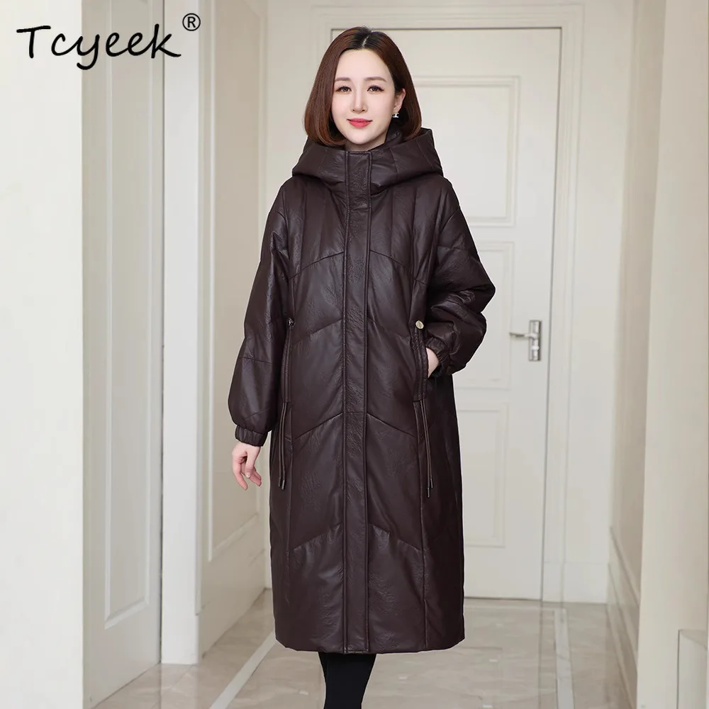 Tcyeek جلد الغنم الحقيقي الأبيض أوزة أسفل الخريف الشتاء مقنعين متوسطة الطول المرأة سترة جلدية حقيقية Жensarska Kostangnya Kursatka