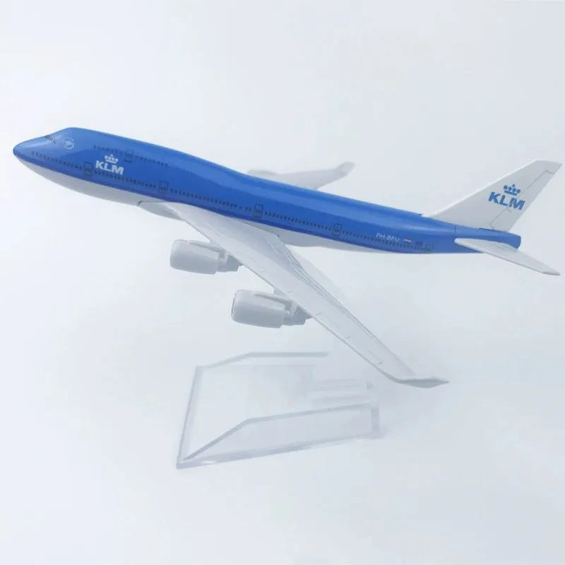 Aviões de brinquedo 16cm avião de liga B747-400 klm royal holandês companhias aéreas airways avião de metal presente para coleções e displays
