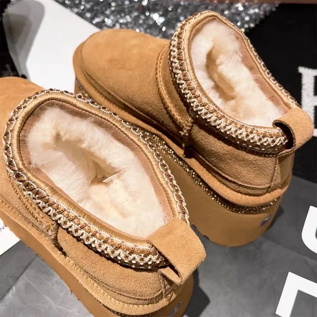 العصرية أحذية الثلوج أحذية رياضية مكتنزة منصة الشتاء عالية الكعب أحذية دافئة مريحة الفراء اصطف عدم الانزلاق منصات النساء في الهواء الطلق