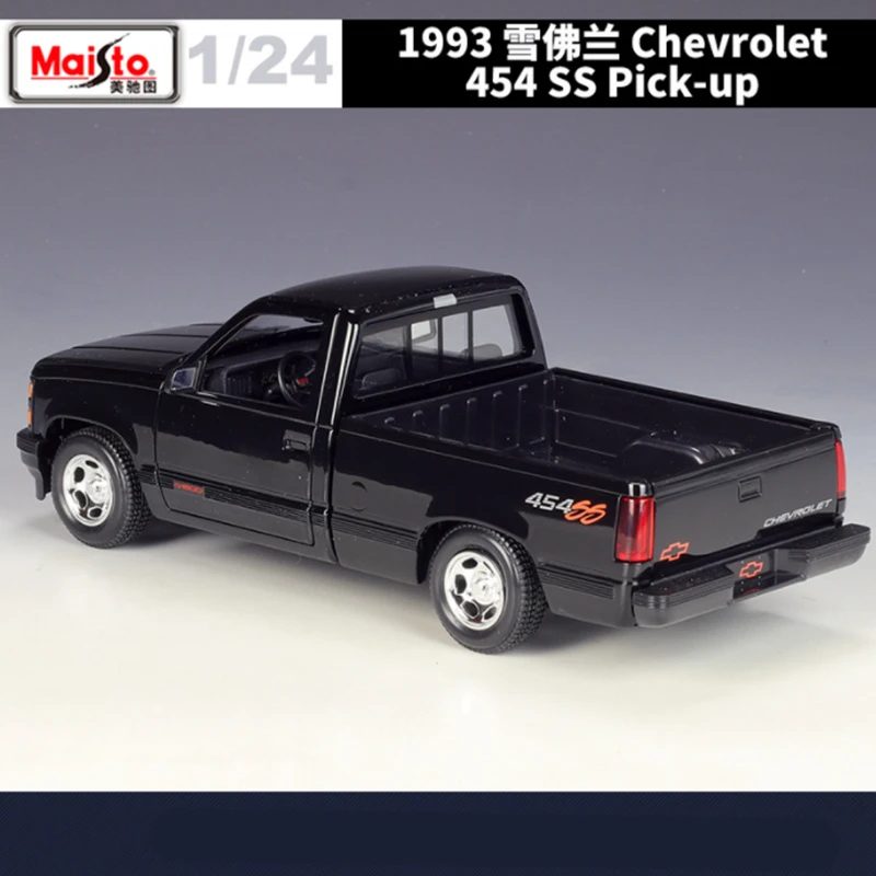 Maisto Assembly Version 1:24 Chevrolet 454 SS Pickup Alloy Car Model Diecast Metal Off-road Vehicle Car Model Childrens Toy Gift