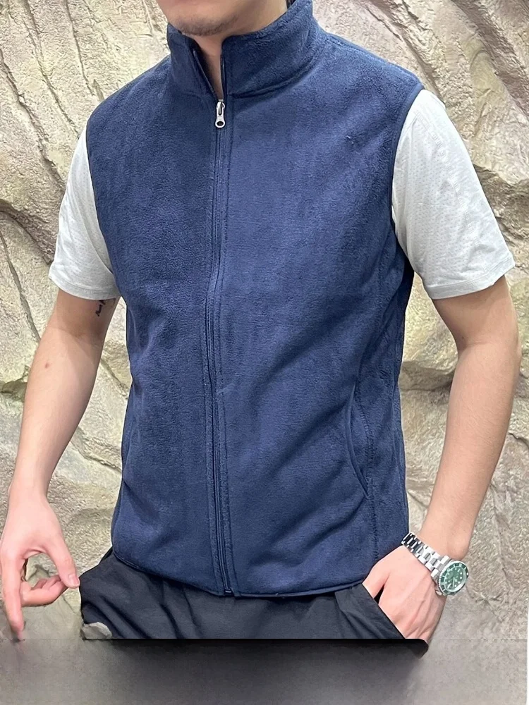 

Мужской утепленный жилет с воротником-стойкой для активного отдыха, молодежный тренд, осенне-зимний, на молнии