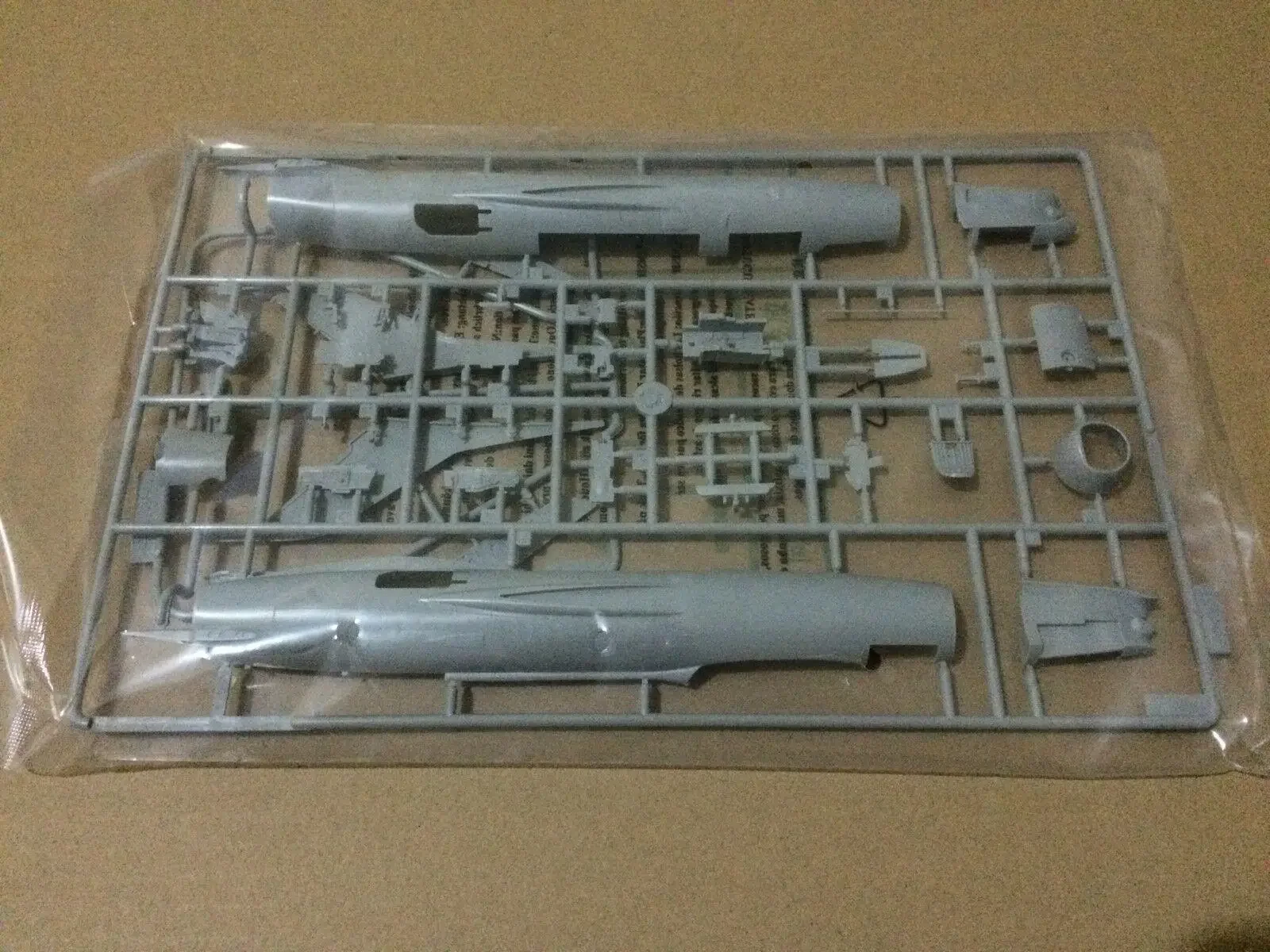 Trompetista Modelo 1/48 02804 Mikoyan-Gurevich MiG-19M Kit de modelo Farmer E