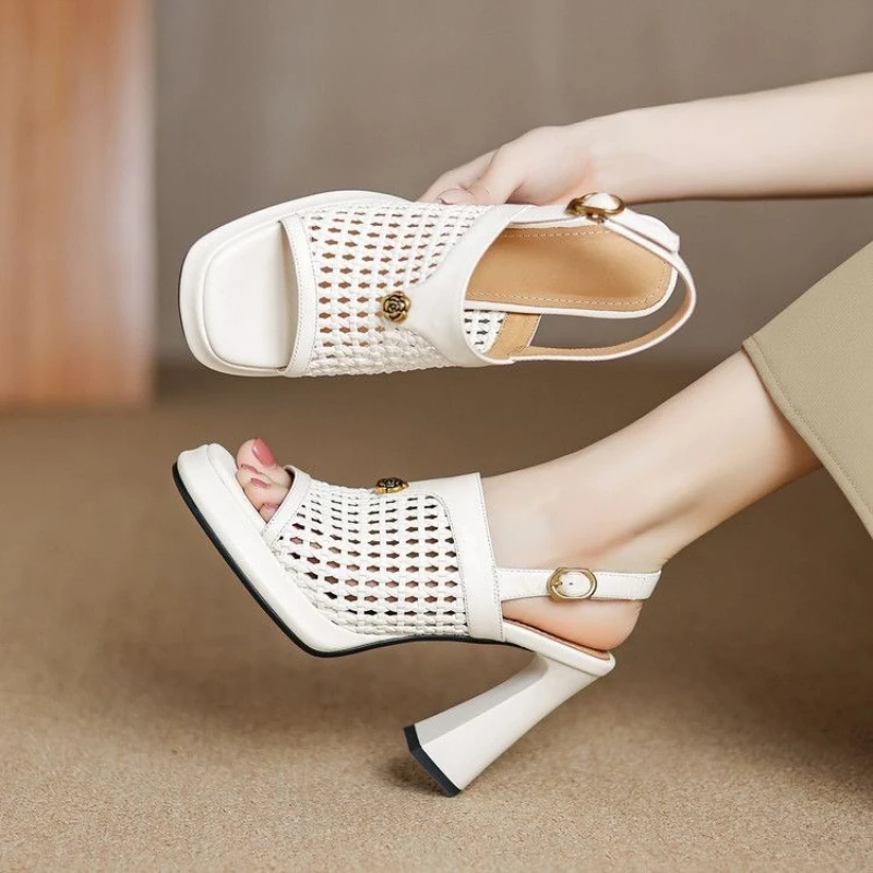 

Coarse Heel Slip-on Buckle Back Lace-up Open-toe Waterproof Platform Versatile Comfortable and Slip-resistant Women's Sandals