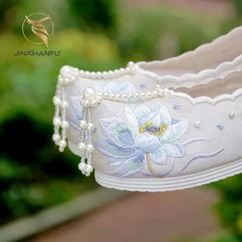 Primavera originale abbinato stile antico Hanfu Bow scarpe donna ricamato fiore interno aumento Gao Ming Costume antico