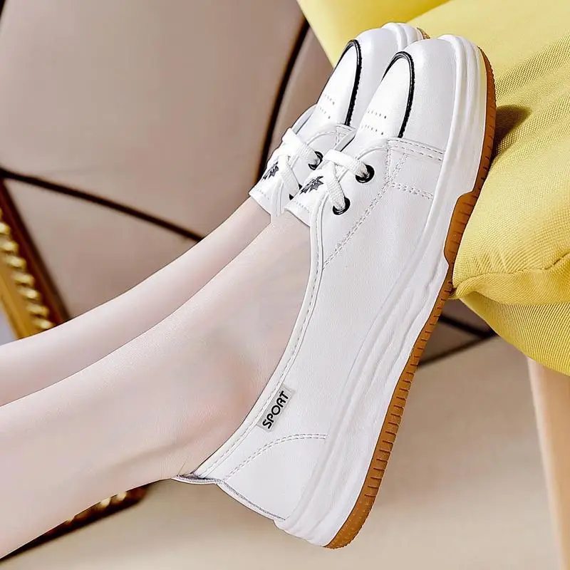 Flat-soled women's shoes leather soft-soled breathable mother shoes women's single Mokasin large-size beef tendon sole loafers