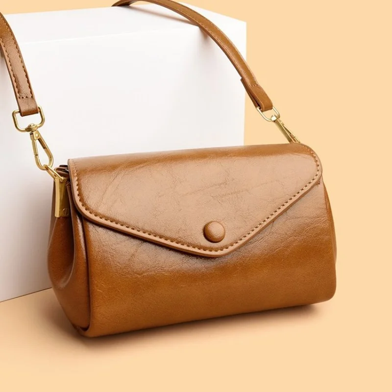 

High-End Women's Leather Clutch Mini Bag Casual Simple Vintage Fashionable Letter Logo Designer Paris