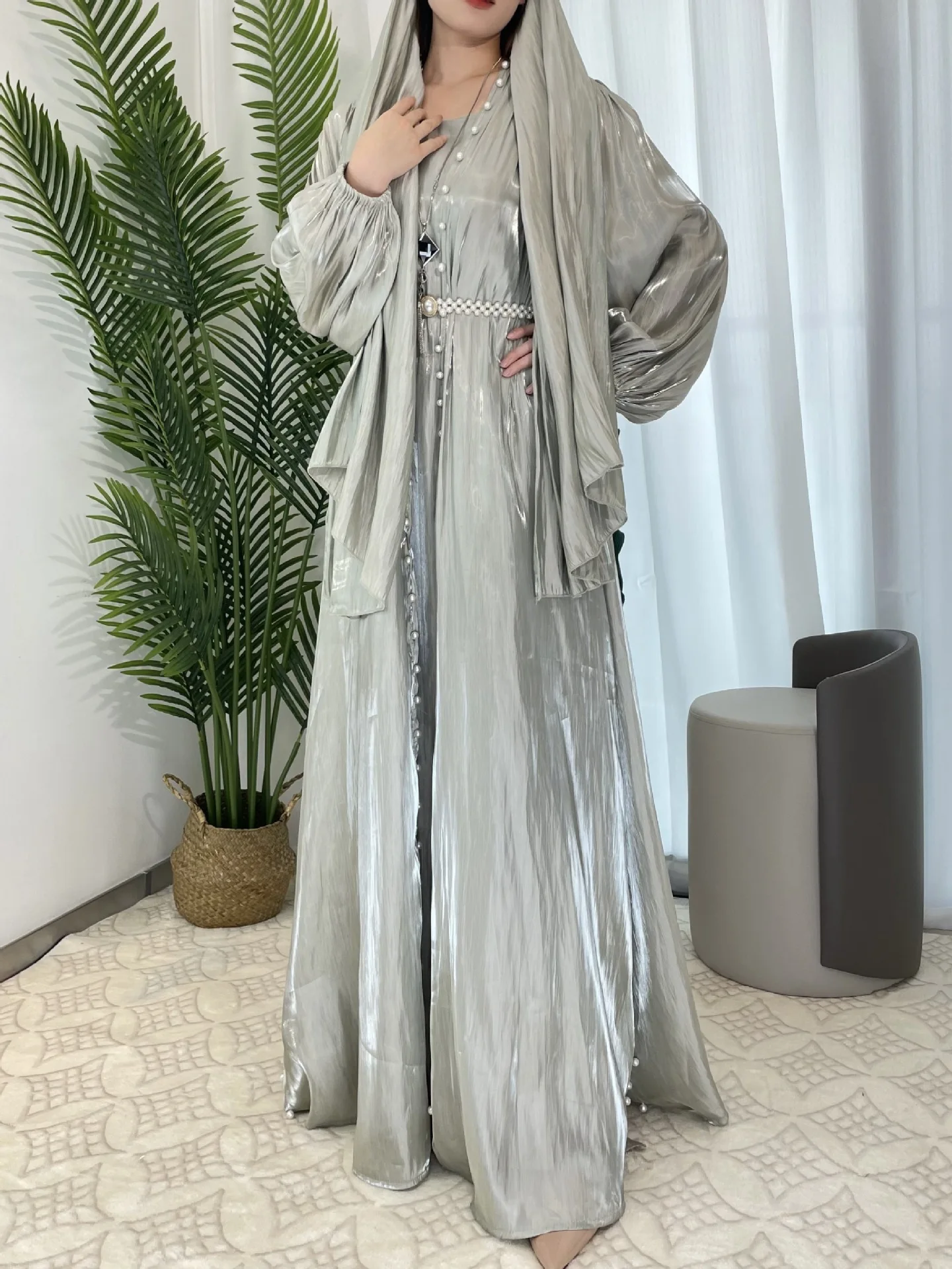 Wholesale Modest Traditional Muslim Clothing Summer New Design Abaya Pearls Abaya Set Femmes Islamic Dresses