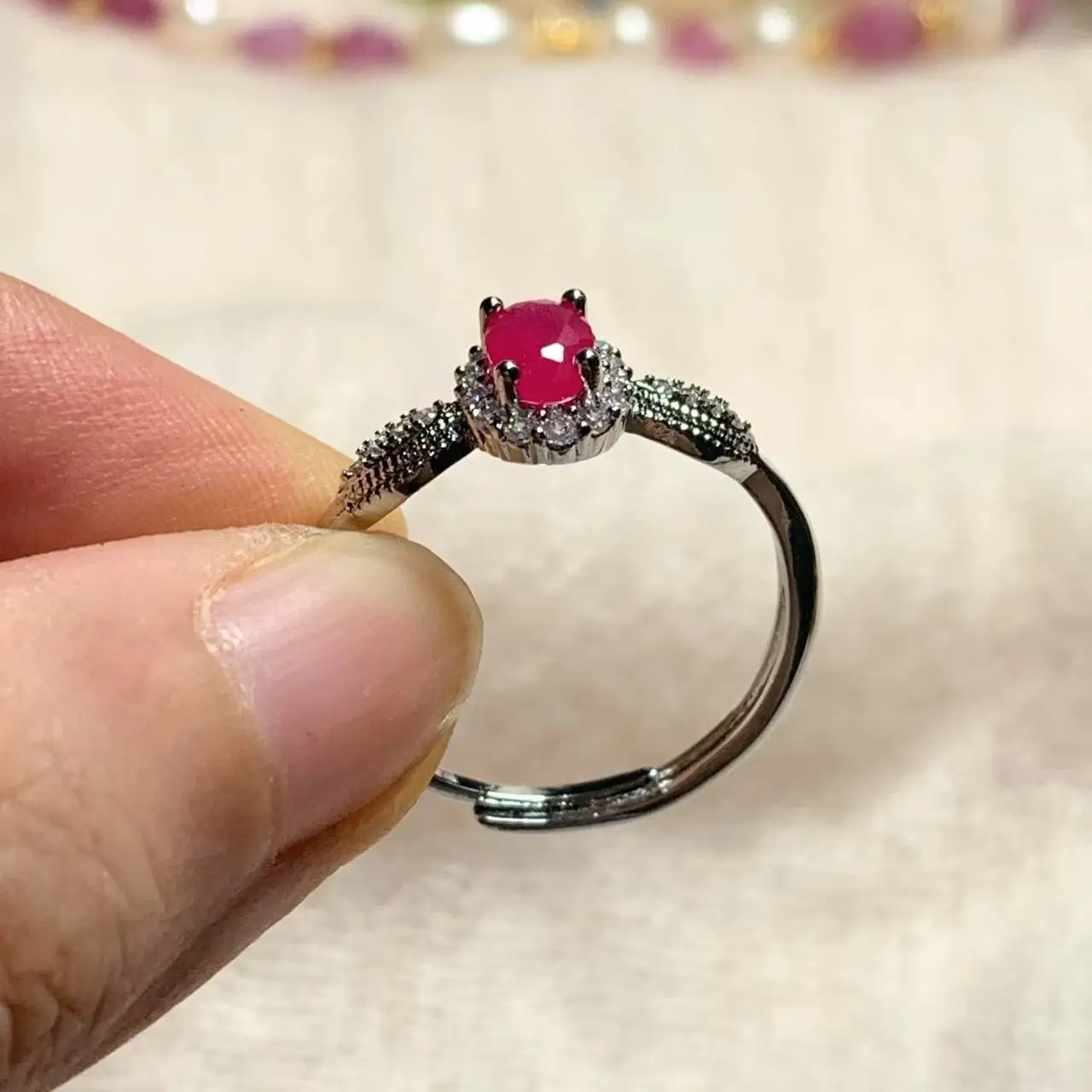 خاتم يا حجر عتيق من الياقوت الطبيعي للنساء من النحاس البيضاوي مجوهرات بسيطة راقية من الأحجار الكريمة على الطراز الكلاسيكي #4