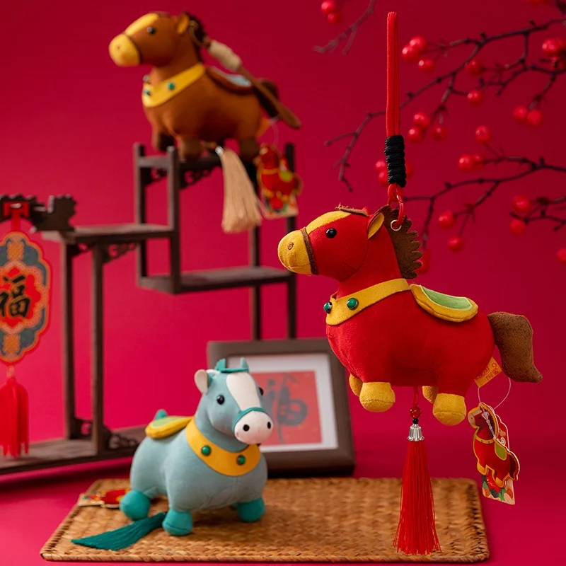 12.5 センチメートルかわいいミニ馬ペンダントキーチェン 2026 新年マスコット赤馬リアルな動物ぬいぐるみバックパック装飾