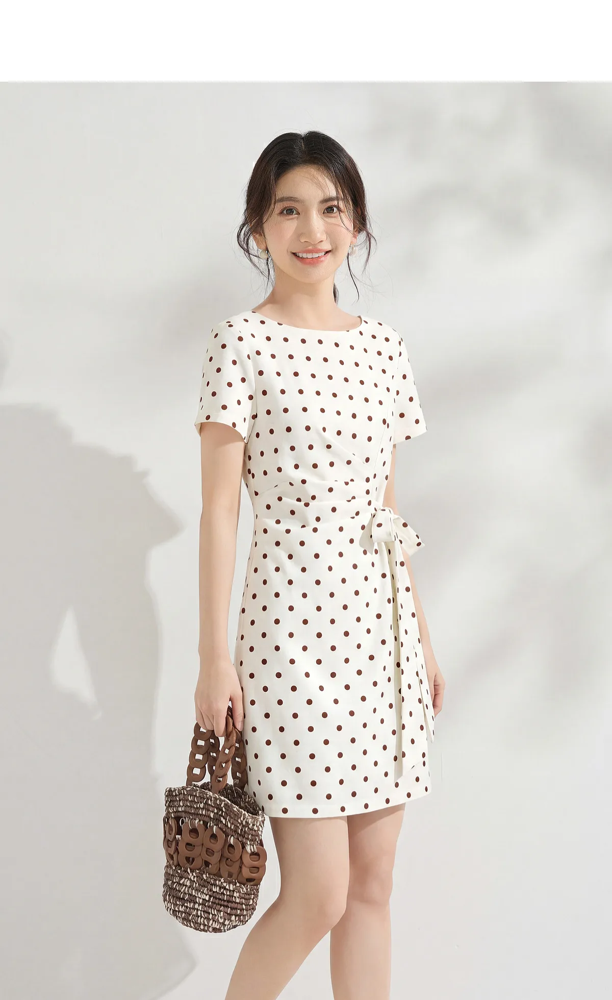 SENTUBILA Damen Französisches Polka-Dot-Kleid Leinen A-Linie Retro Mode Kurzarm Kurzes Kleid Damen Partykleidung 162LI7499 – Detail 9