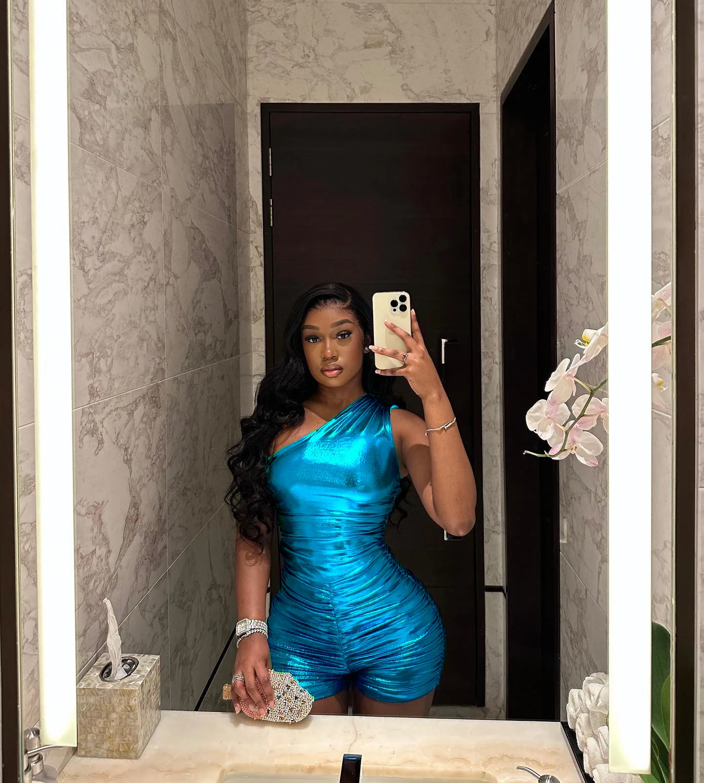 여자의 우아한 Bodycon 원피스 섹시한 점프 수트 패션 의류 클럽 가죽 실버 바디 수트 파티 럭셔리 플레이 슈트 2023 옷