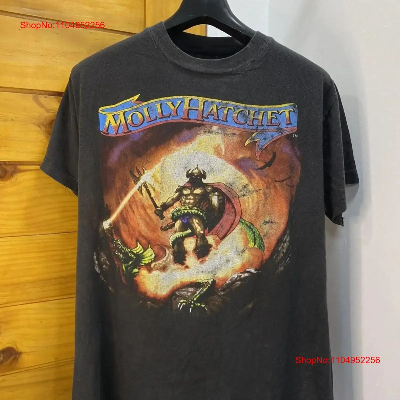 

Molly Hatchet band shirt 1992 classic style T NH6850 vintage Washed Breathable streetwear Stylish fashion Versatile Unisex Soft