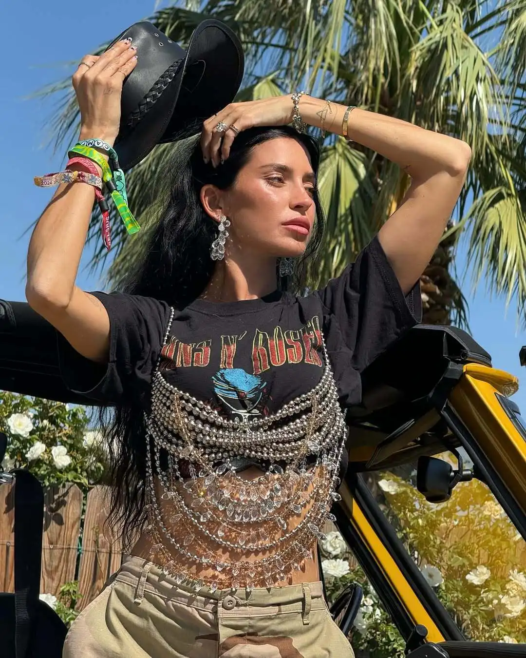 

Fashion inlaid multiple chain tassel chain halter top small vest body chain