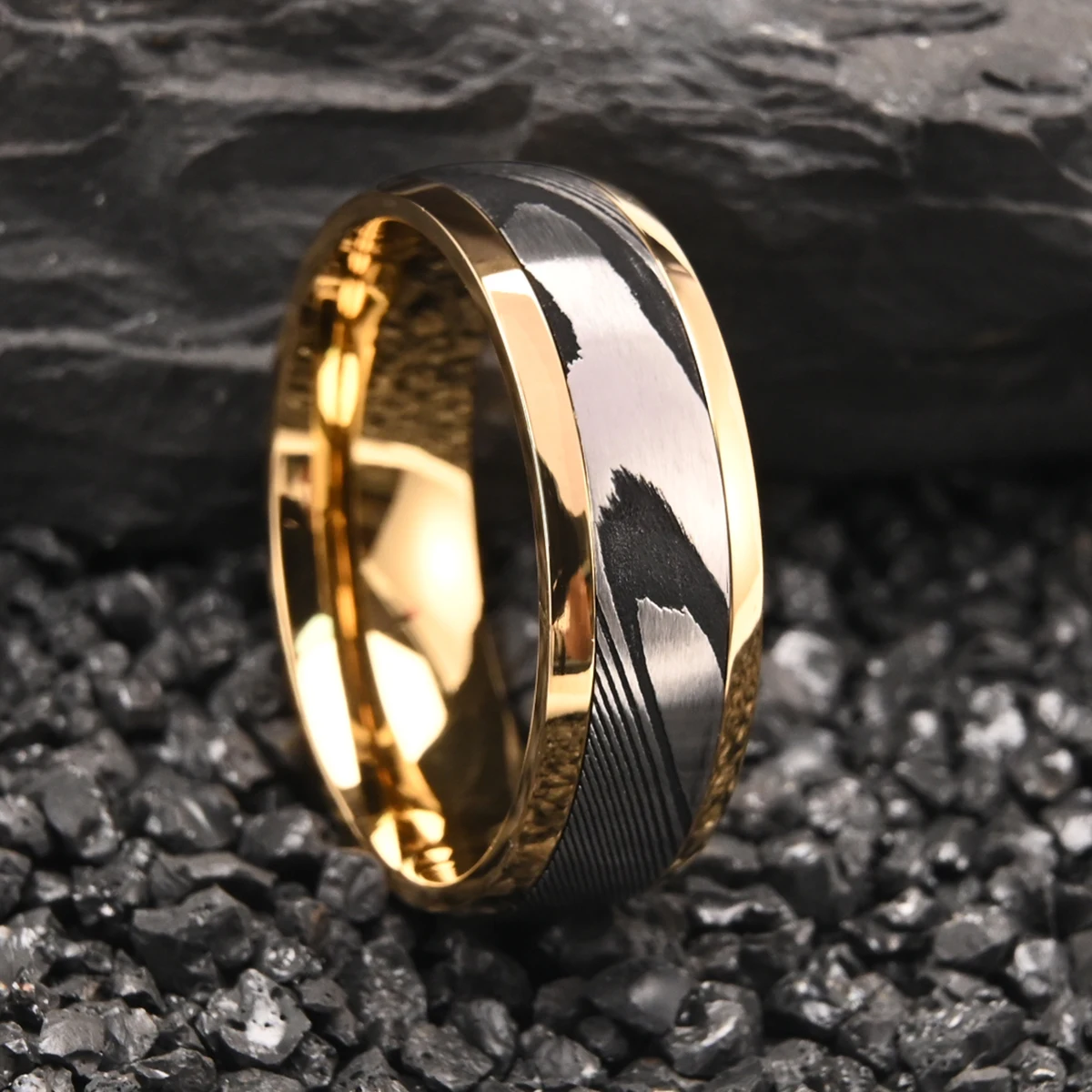 8MM Goldfarbener Damaszener Stahlring für Herren, Modeschmuck, Herren-Eheringe, Verlobungsringe, Versprechensringe, edle Geschenke, bequemer Sitz – Detail 4