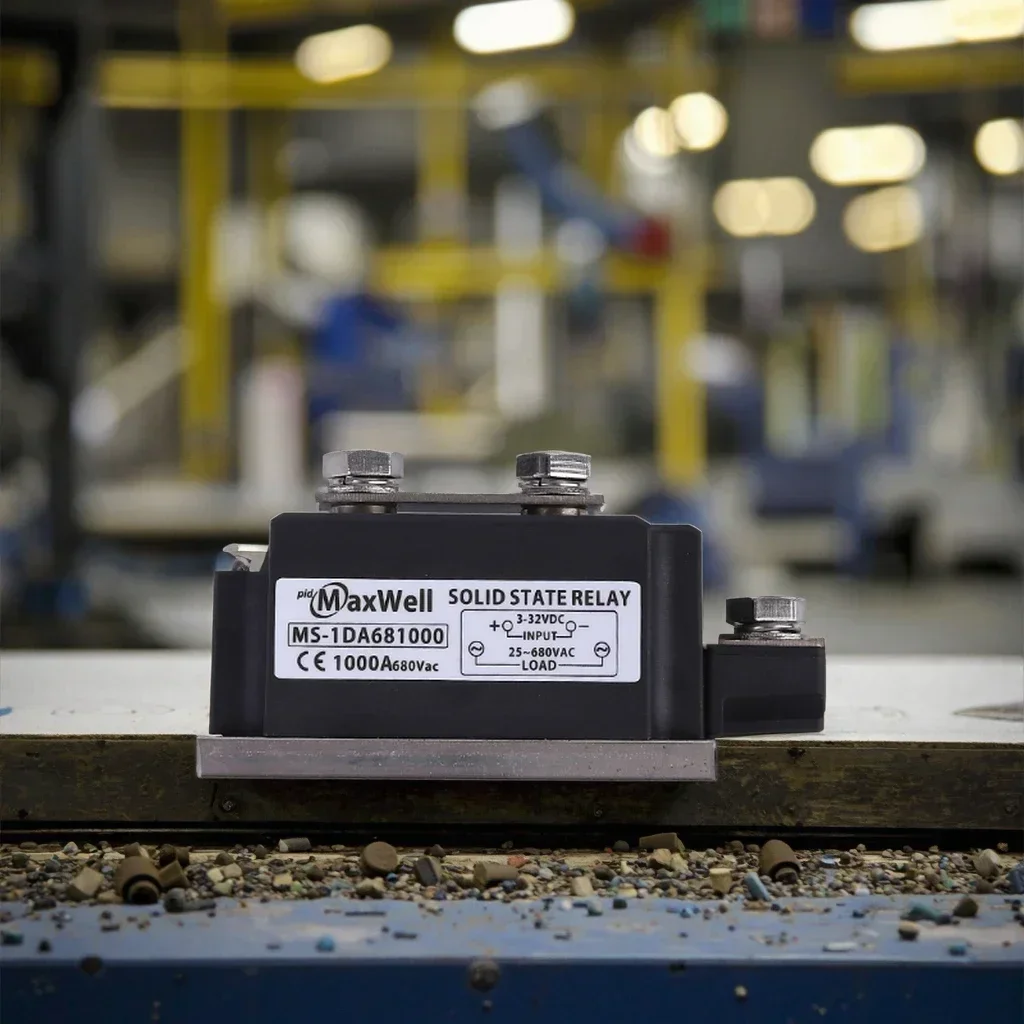 

NEW IN STOCK Industrial Grade Miniature 680VAC 1000A SSR Relay DC to AC Sealed Features for Protective and General Purpose Use