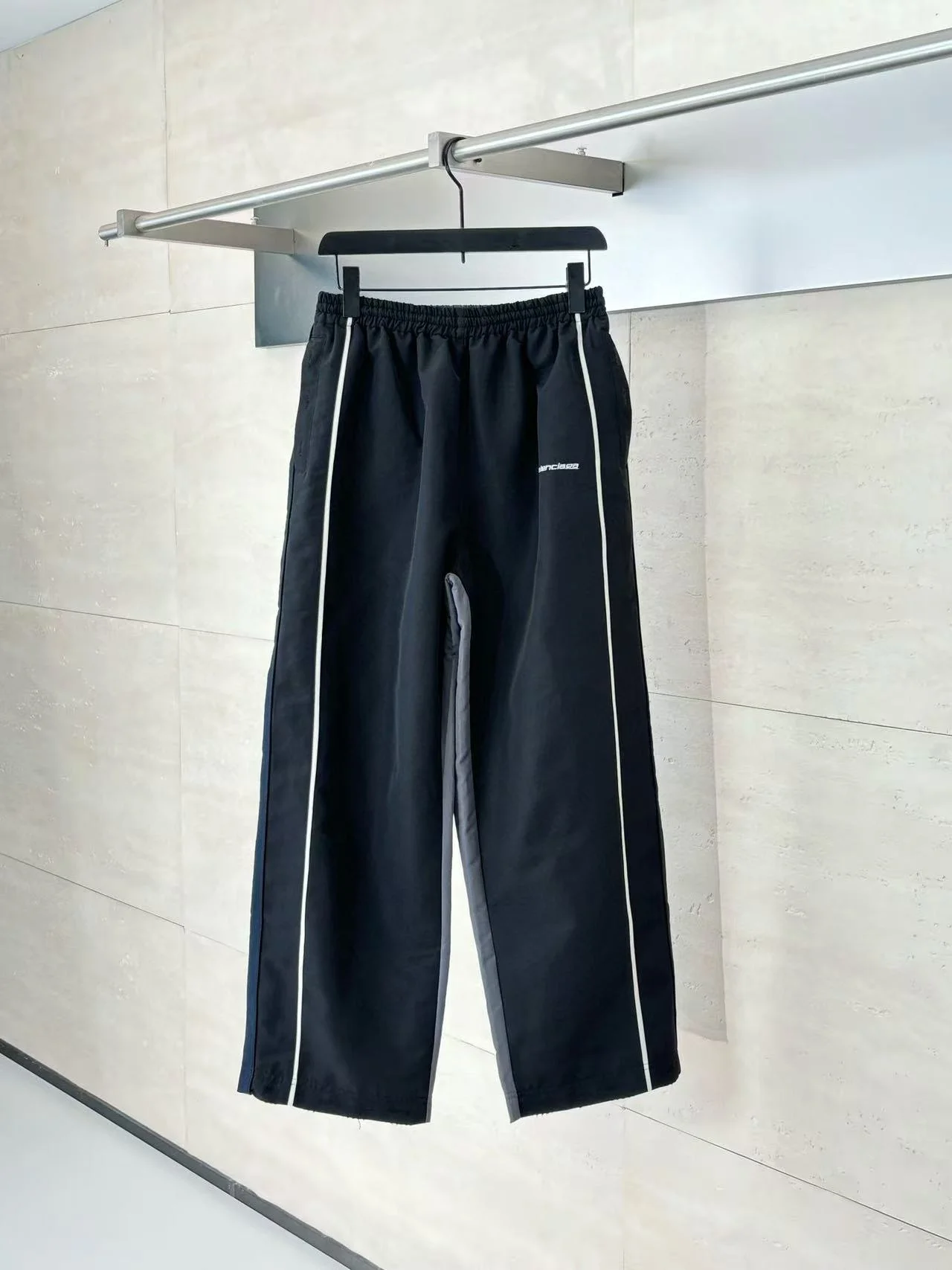 

Ele Faionable Versatile Men's Women's Embroidered Color Blo Zipper Jaet Quali Ceiling Design Youth Autumn Long Sl...