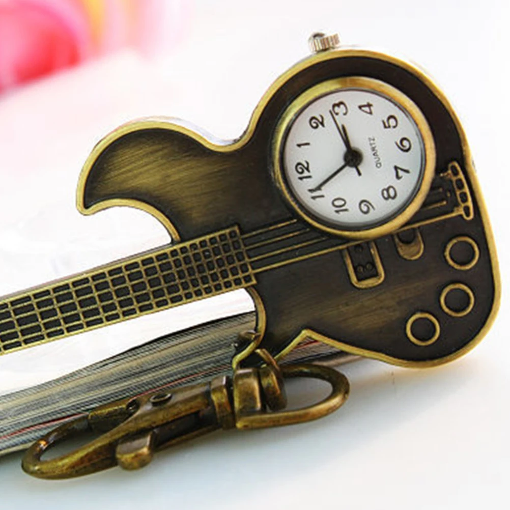 

1Pc Fashion Guitar Shaped Buckle Watch Vintage Clip Design Keyring Watch Personality Pocket Watch Stylish Gift for Men Women