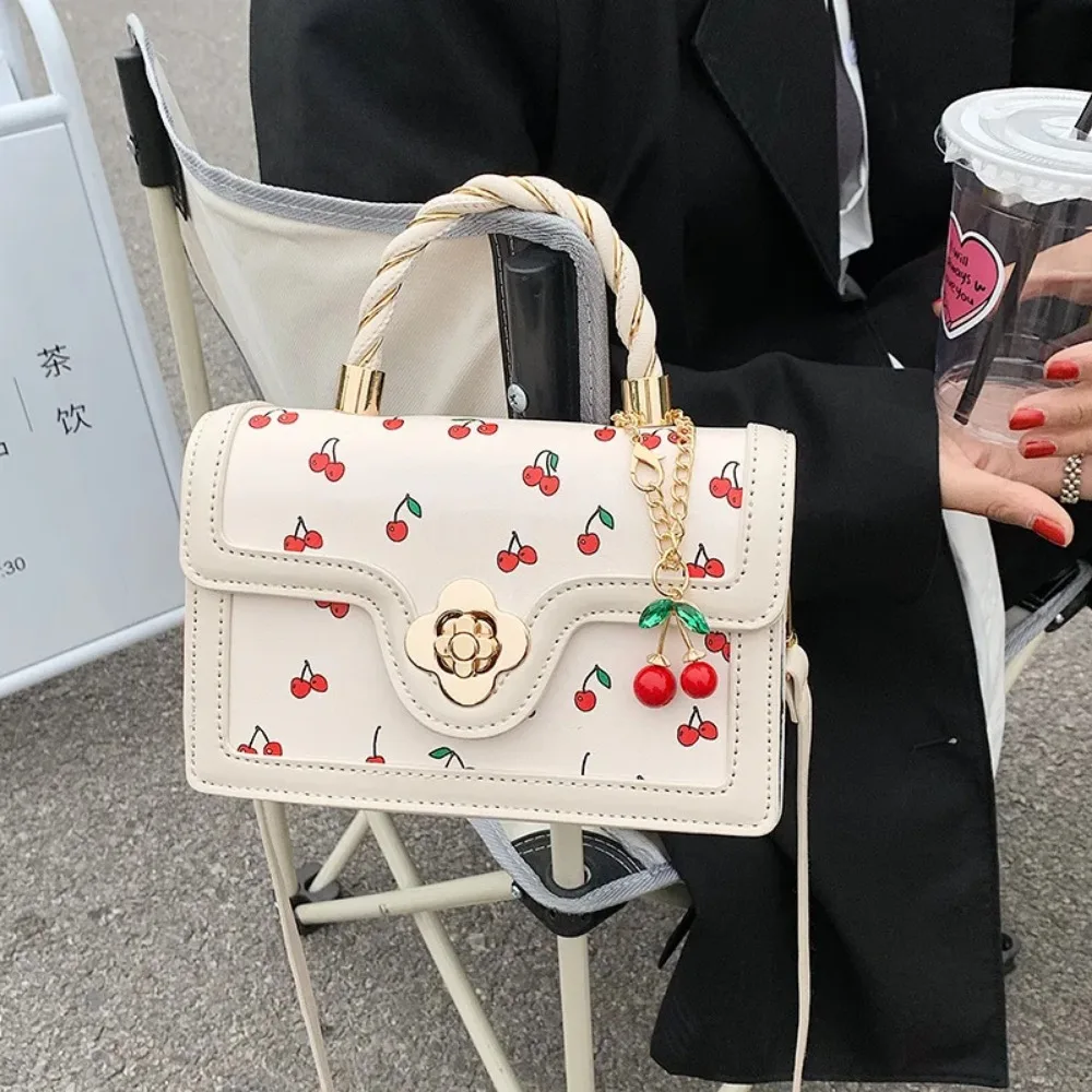 Bolso pequeño exquisito para mujer, a la moda bandolera versátil, con cadenas cuadradas de cereza dulce, cartera, 2023