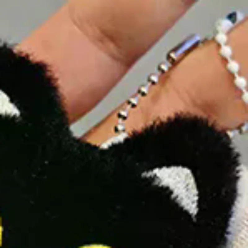 

Squeaky Cute Black White Cat Plush Doll Small Pendant Keychain Cartoon Doll Toy Pendant Keyring Bag Ornament Children's Gift