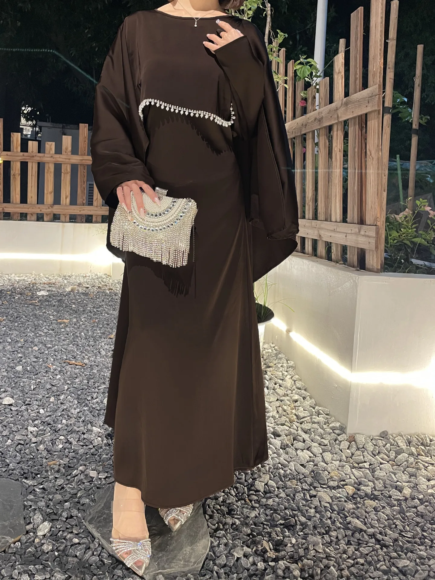 Femme Musulmane Vestidos ลูกปัดมุก Abaya สําหรับผู้หญิงดูไบ Cape ชุดราตรีมุสลิม Kaftan ตุรกี Robe Eid Djellaba ชุด